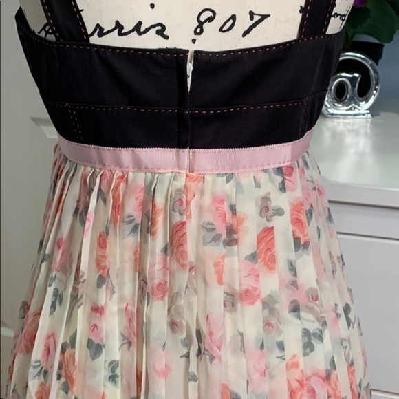 A Pea in The Pod Maternity Dress NWT - Picture 5 of 9